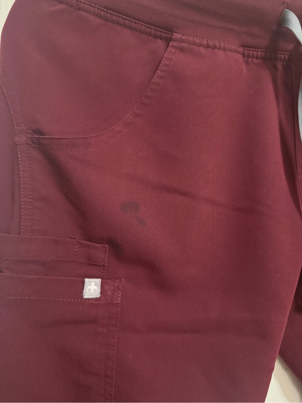 Figs Wide Leg Scrub Pants in Burgundy with Gray Drawstrings - Picture 4 of 6